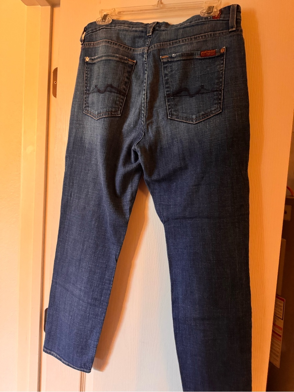 Women’s Seven for All Mankind Kimmie Crop - Picture 8 of 9